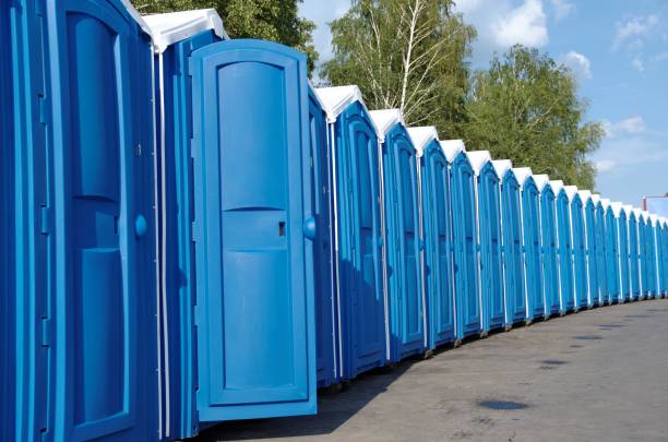 Portable Toilet Options We Offer in Houghton, MI